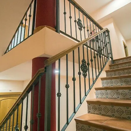 Amat - Adult Only Recommended - Playa El Bajondillo Torremolinos