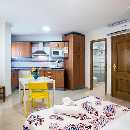 Amat - Only Adult - Playa El Bajondillo Apartamento *