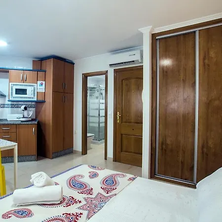 Amat - Only Adult - Playa El Bajondillo Apartamento *
