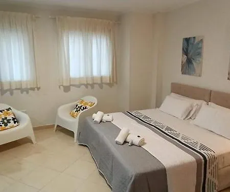 Amat - Adults Only Recomended - Playa El Bajondillo