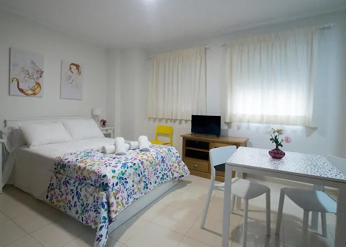 Amat - Adult Only Recommended - Playa El Bajondillo Lejlighed